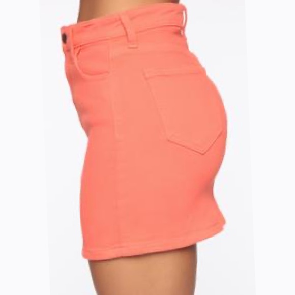 FASHION NOVA—NEON CORAL STRETCH—5 POCKET DENIM—MINI SKIRT!! (BNWT/IN ORIGINAL)!! - Picture 4 of 9